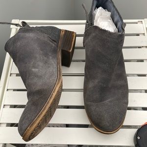 Toms booties